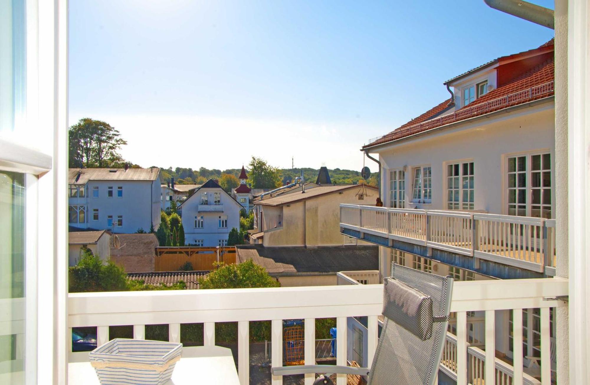 Haus Baltic 12 Mit Balkon - Zentrale Lage Im Ostseebad Sellin Exterior photo
