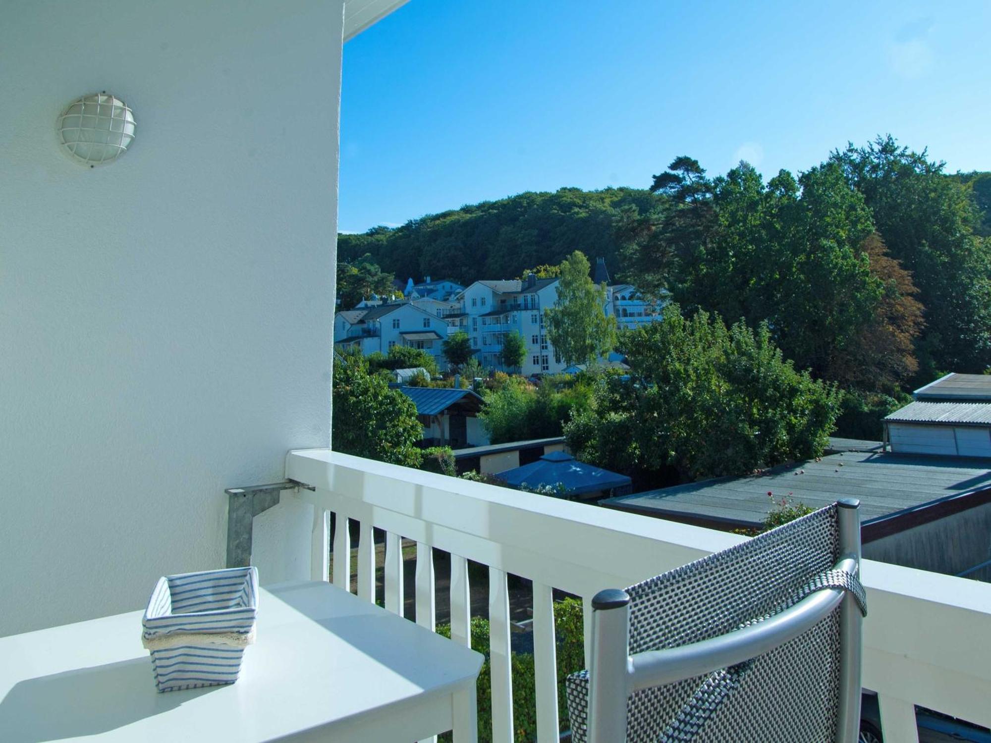 Haus Baltic 12 Mit Balkon - Zentrale Lage Im Ostseebad Sellin Exterior photo